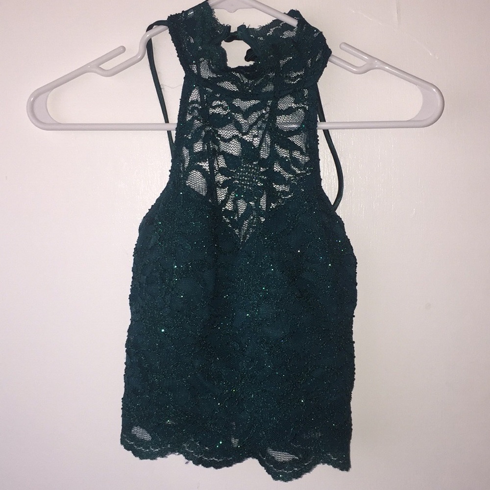 B. Darlin PROM DRESS.